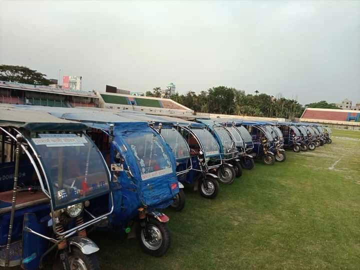 চাঁদপুরে জব্দ আরো ২৬১টি গাড়ি ছেড়ে দেয়া হল