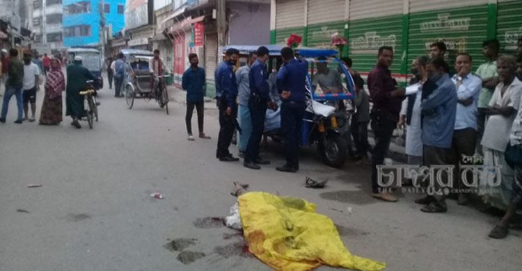বাড়ি ফেরা হলো না শীতলের : প্রাণ কেড়ে নিল তেলের ভাউচার
