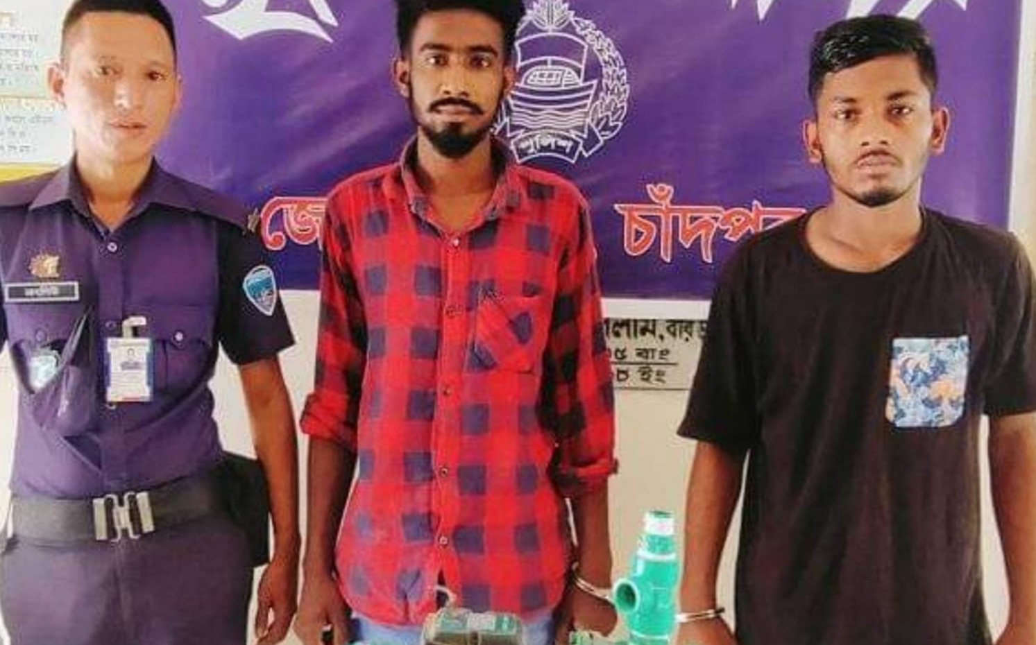 বিদ্যালয়ের পানির মোটরসহ দুই চোর গ্রেফতার