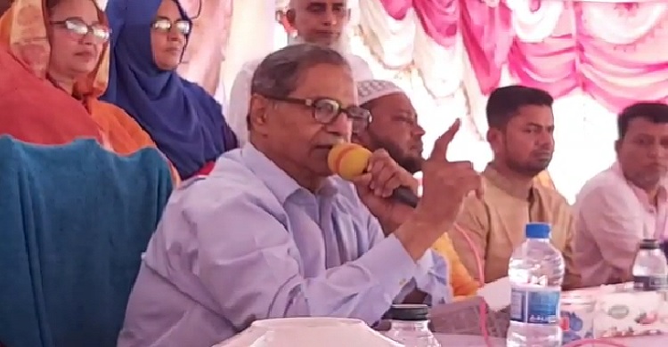 আমরা কলা পাতায় বসে পড়েছি : মেজর অবঃ রফিকুল ইসলাম বীর উত্তম এমপি