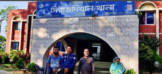 মুন্সিগঞ্জ সিরাজদিখানে পুলিশ অভিযানে চোরাই মোটরসাইকেল উদ্ধার