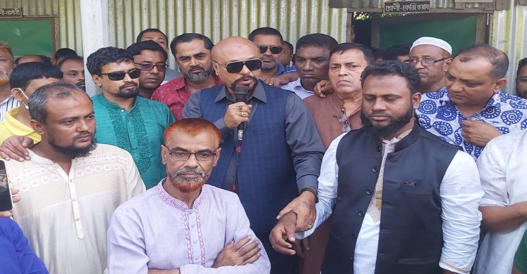 হাজীগঞ্জ পৌর ৩নং ওয়ার্ড আ'লীগের সভাপতি জনি, সম্পাদক সুমন