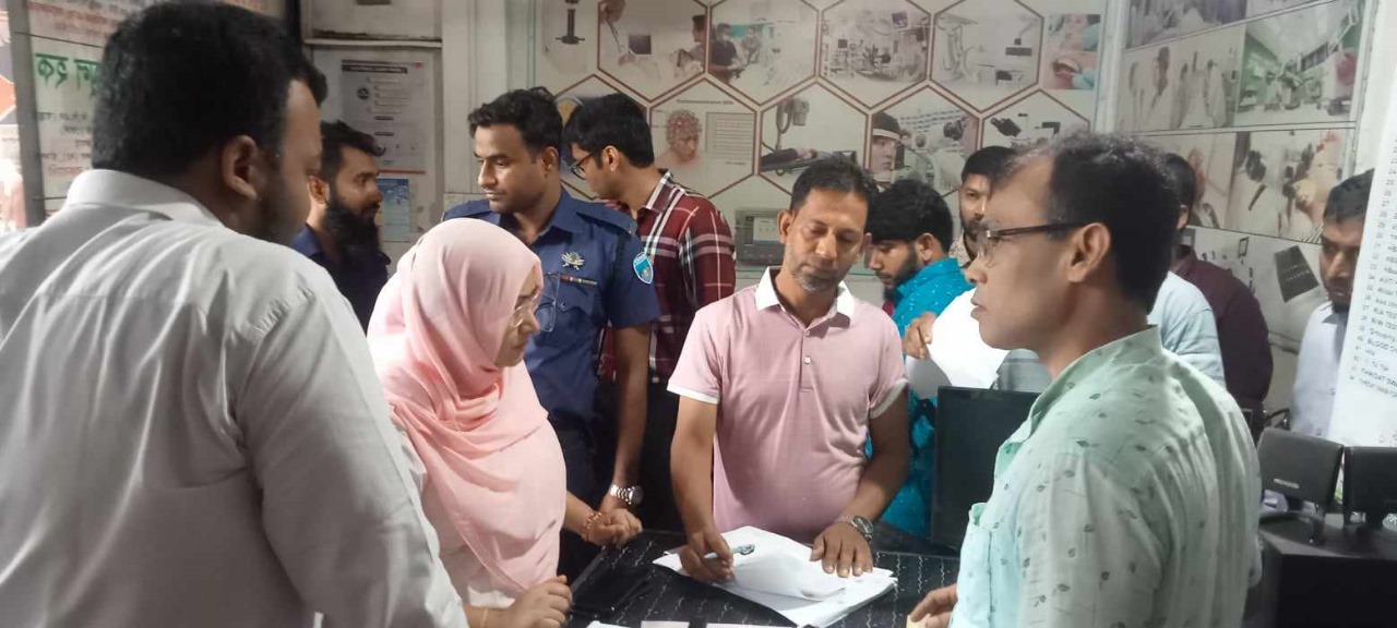 মতলবে ৪টি ডায়াগনস্টিক সেন্টারের জরিমানা ও দুই দালাল আটক