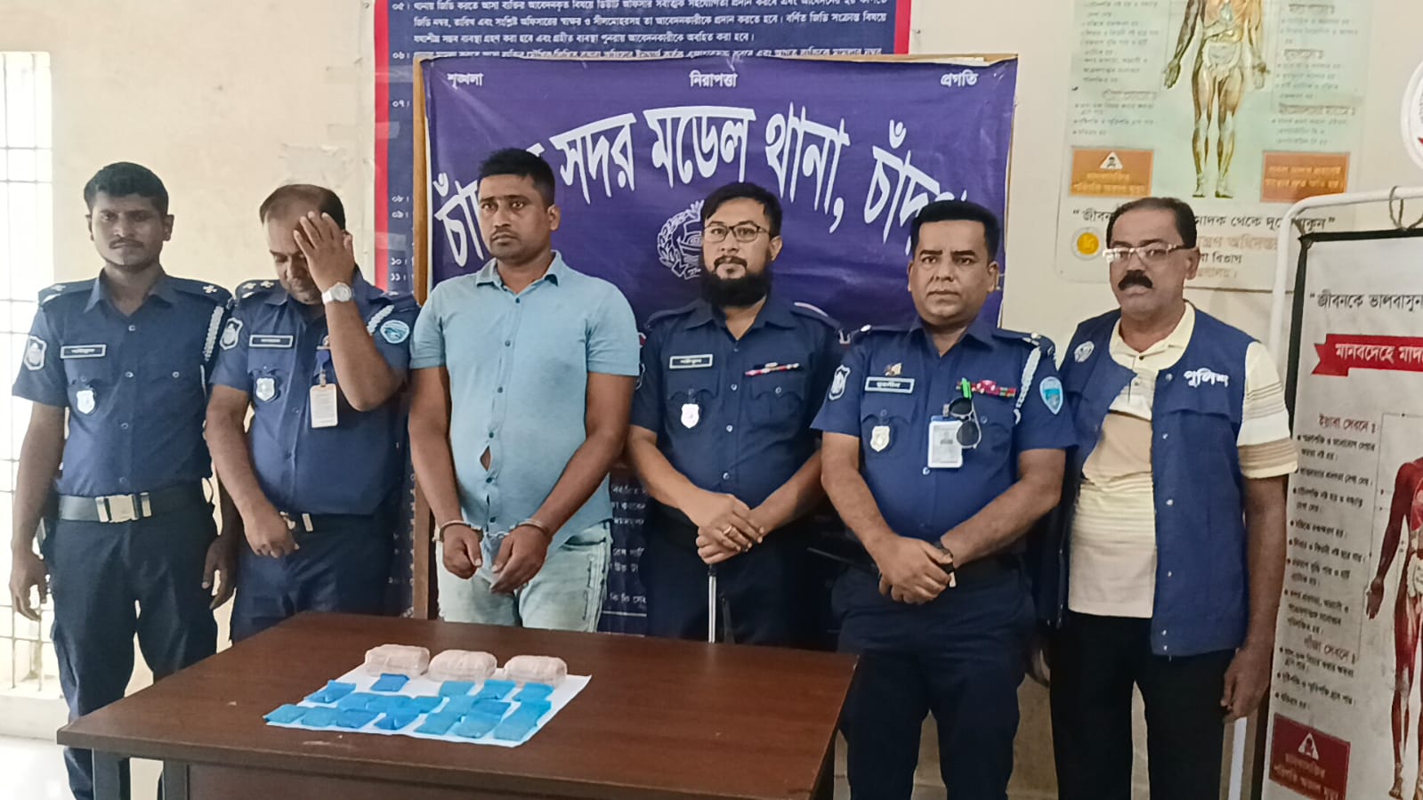 চাঁদপুরে ৩০ লক্ষ টাকার ইয়াবাসহ ১ জন আটক