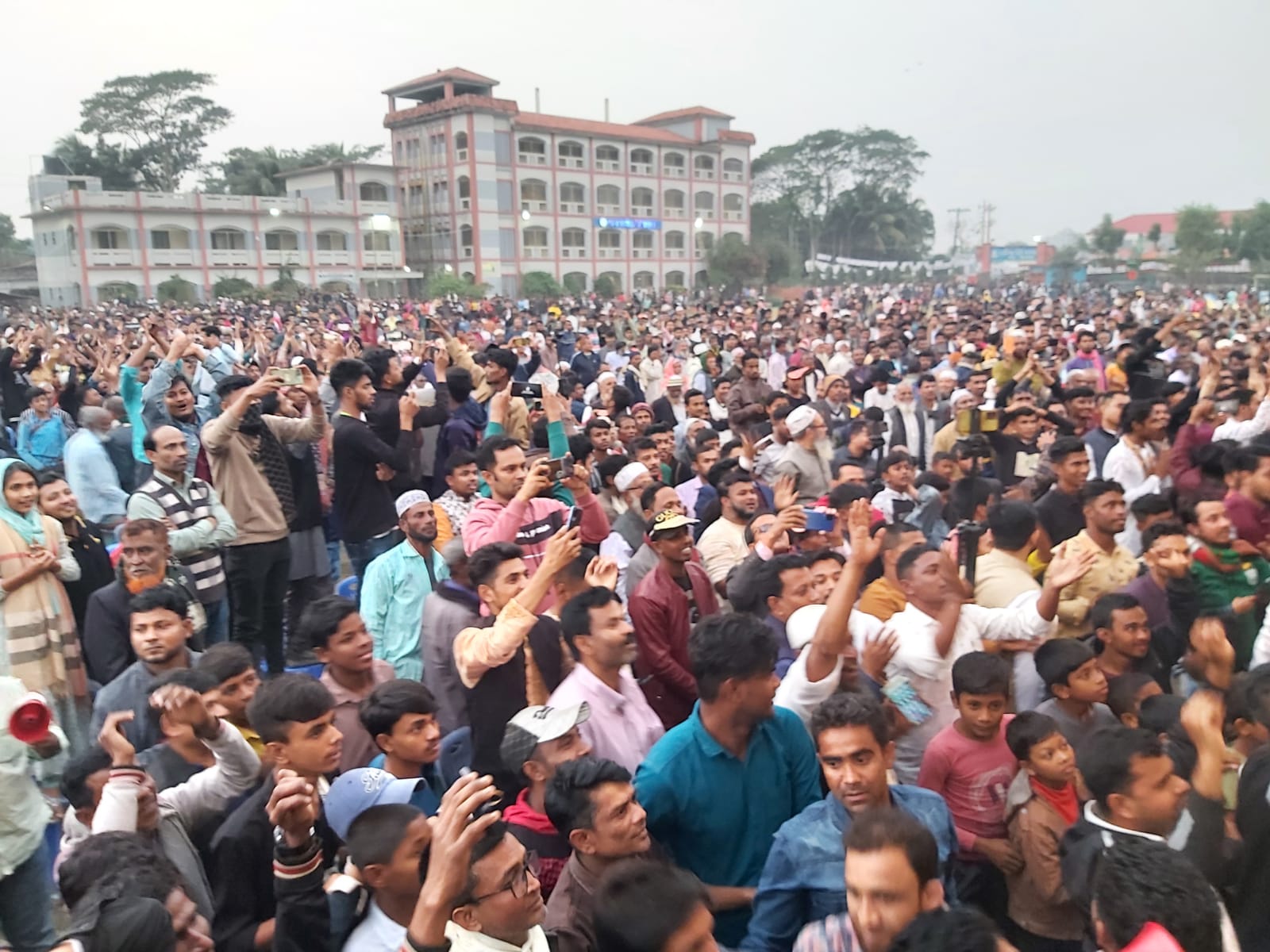 নৌকা আওয়ামীগের মার্কা, অন্য মার্কা নয় : মেজর রফিকুল ইসলাম বীর উত্তম