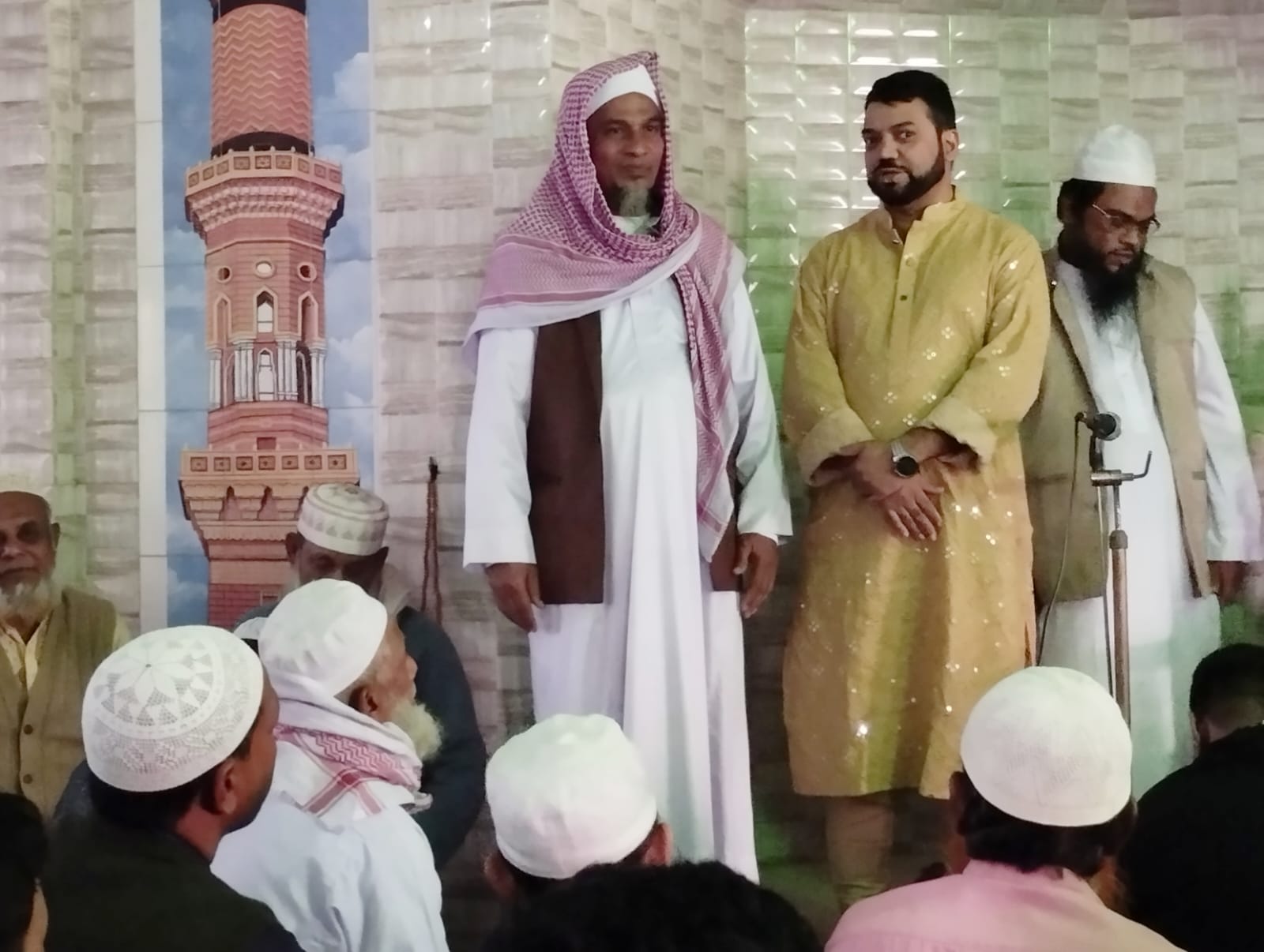 হাজী মোঃ কাউছ মিয়ার জন্য বিভিন্ন মসজিদে দোয়া