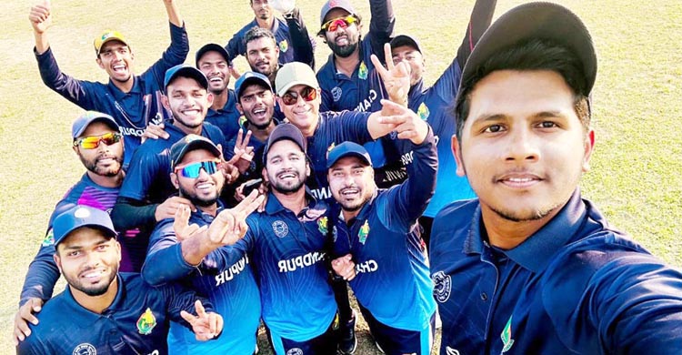 চাঁদপুর জেলা ক্রিকেট দলকে অভিনন্দন