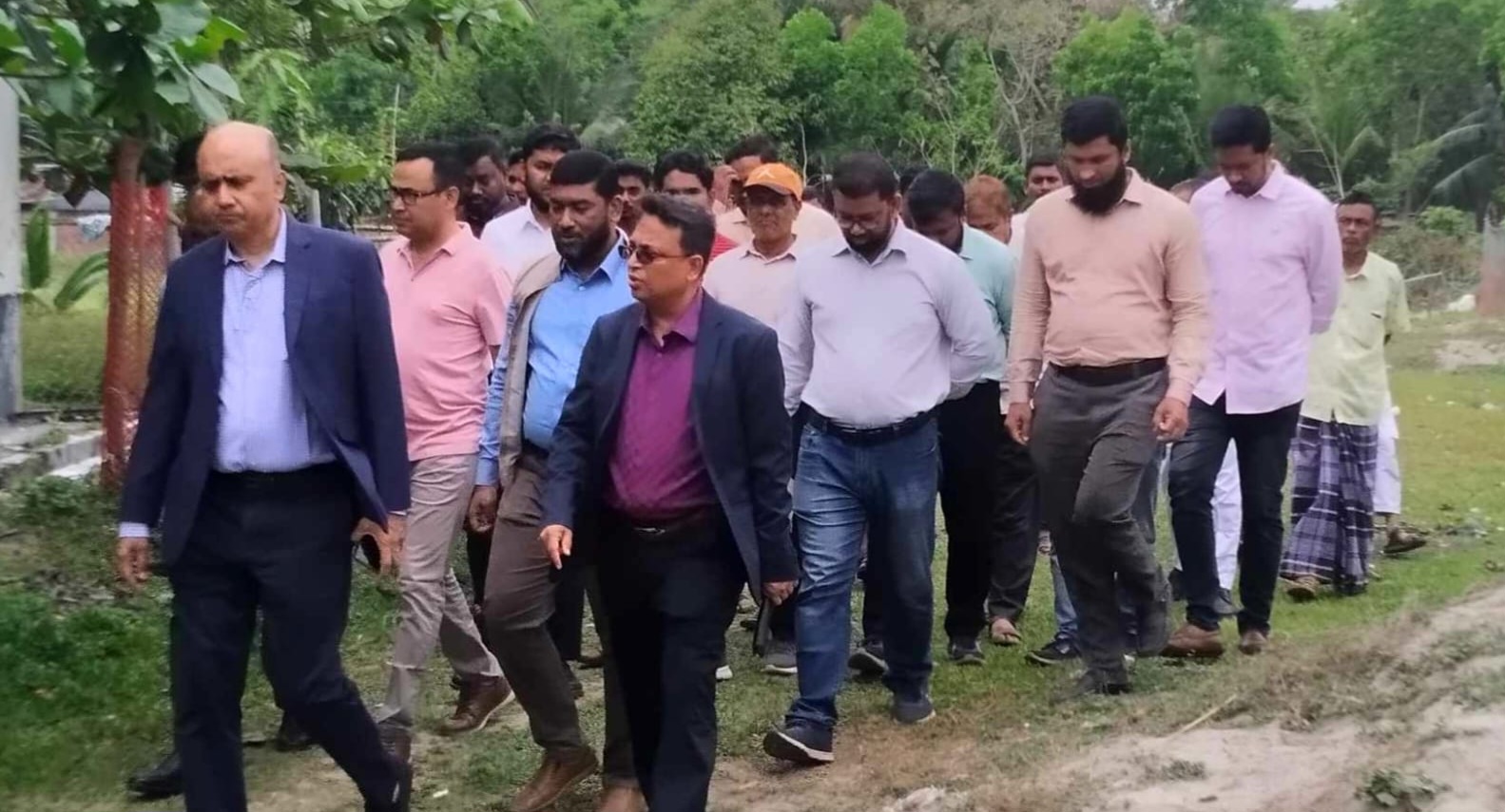 হরিনা ফেরীঘাট পরিদর্শনে বিআইডব্লিউটিসি চেয়ারম্যান