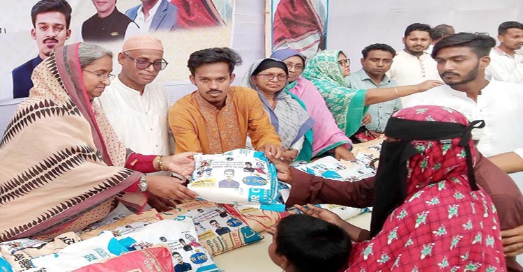ছাত্রলীগ সবসময়ই সহায়তা নিয়ে অসহায়দের পাশে থাকে