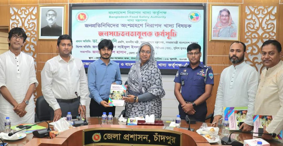 বাংলাদেশে এখন আর কেউ না খেয়ে থাকে না