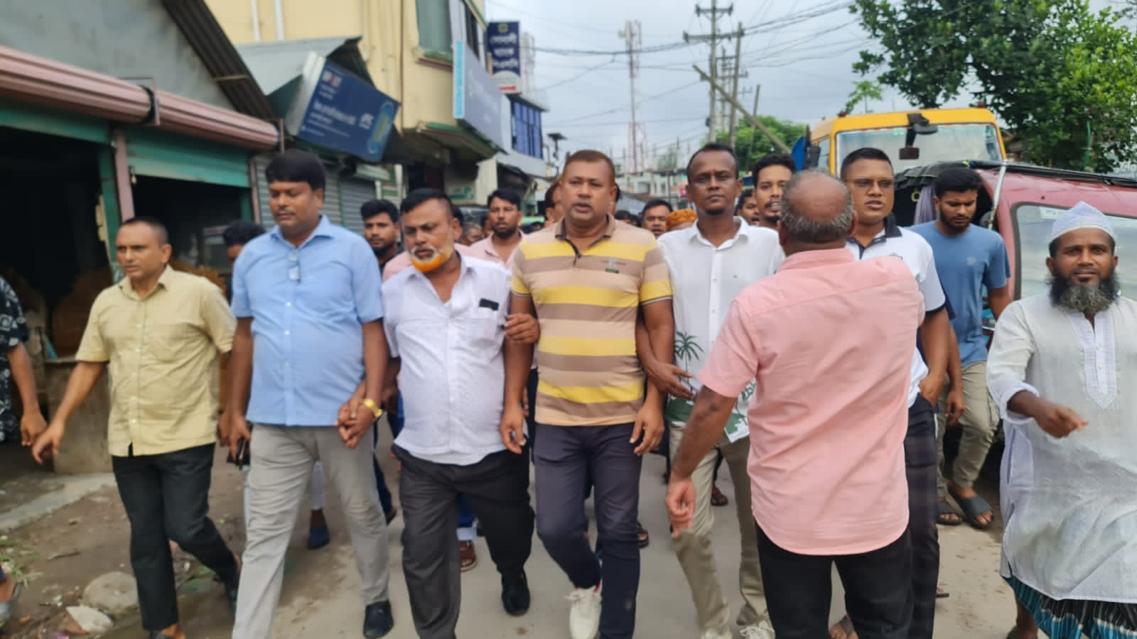 ছাত্র জনতার বিক্ষোভে আওয়ামী লীগ সরকারের পতনে ছেংগারচরে বিএনপি ও অঙ্গ সংগঠনের আনন্দ মিছিল