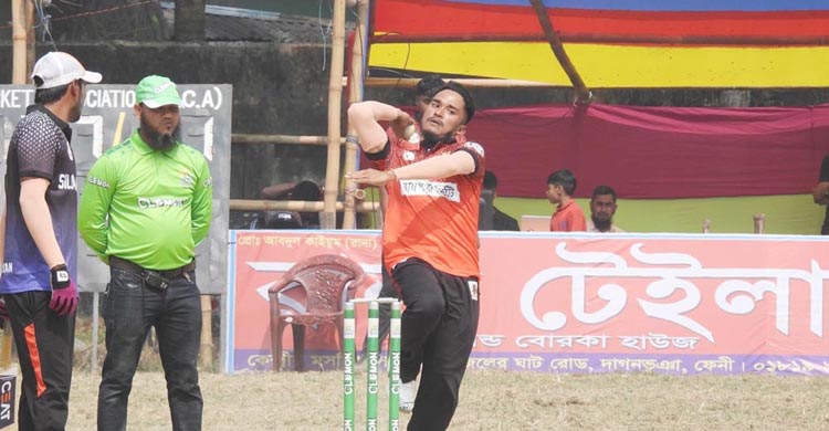 ফরিদগঞ্জের আঞ্চলিক ক্রীড়াঙ্গনে আলো ছড়াচ্ছেন মুসা কালিমুল্লাহ