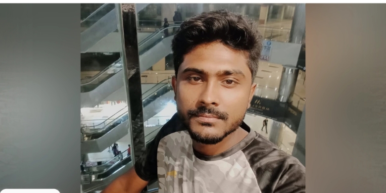 সাতক্ষীরায় ব্যবসায়ীর ২৩ লাখ টাকা ছিনতাই: স্বেচ্ছাসেবক দল নেতার বিরুদ্ধে অভিযোগ