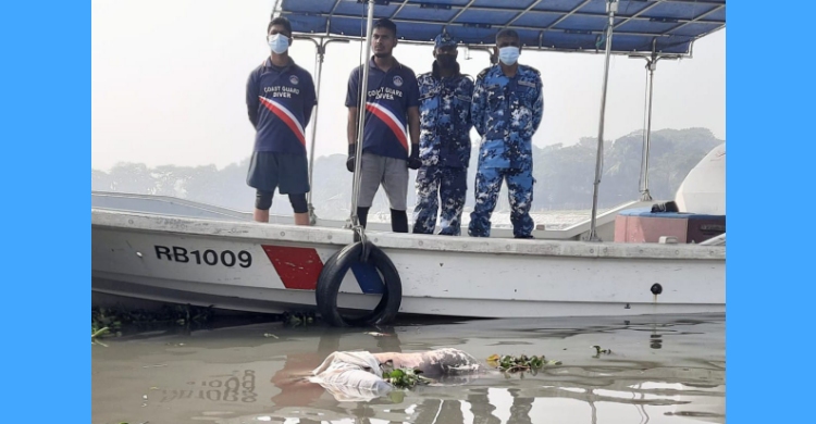 ডাকাতিয়া নদী হতে এক ব্যক্তির মরদেহ উদ্ধার