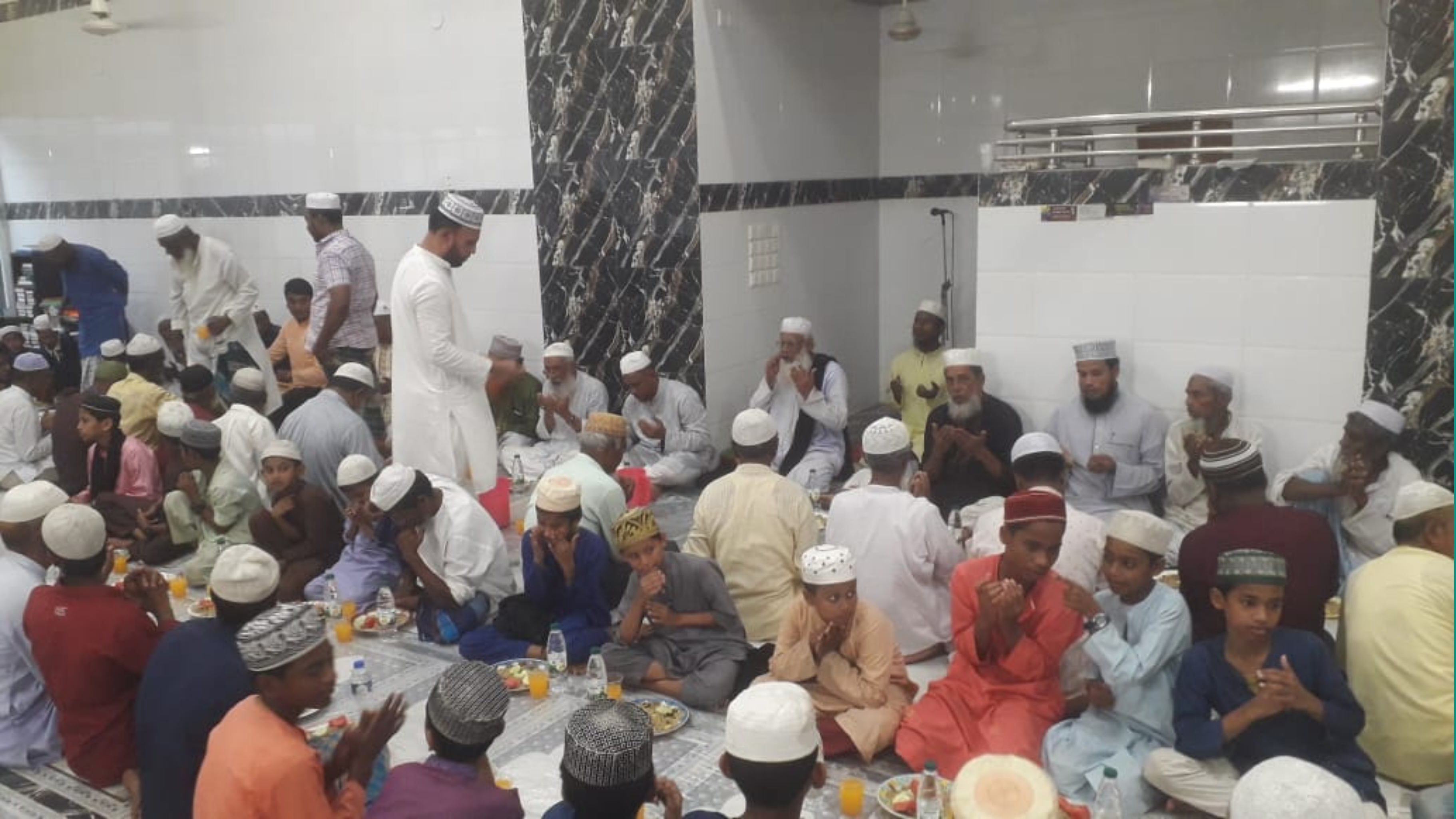 রাজারগাঁওয়ে বৈষম্যবিরোধী ছাত্র আন্দোলনে আহত নাবিলের জন্যে দোয়া ও ইফতার মাহফিল