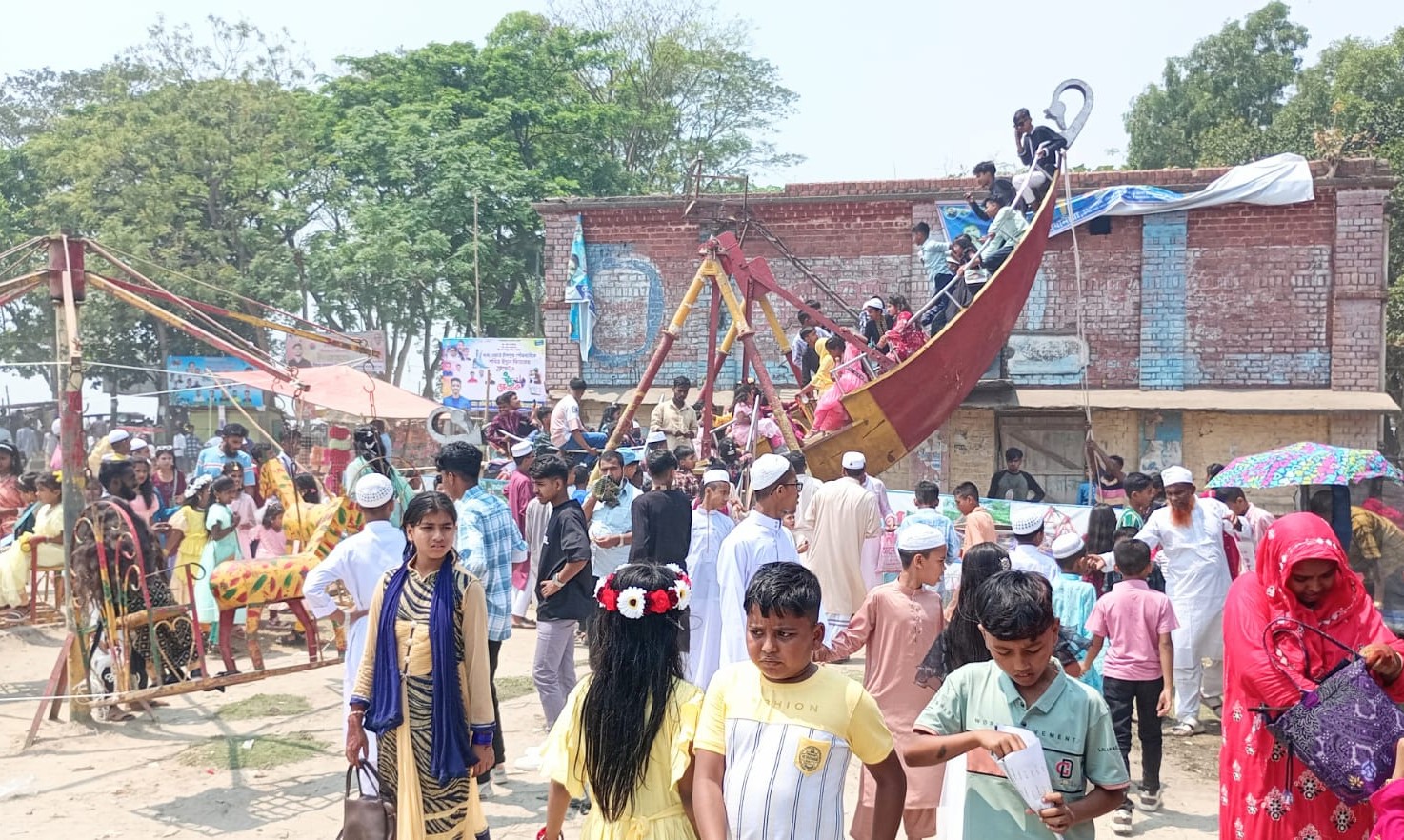 দেড় দশক পর ভিন্ন পরিবেশে অন্যরকম ঈদুল ফিতর