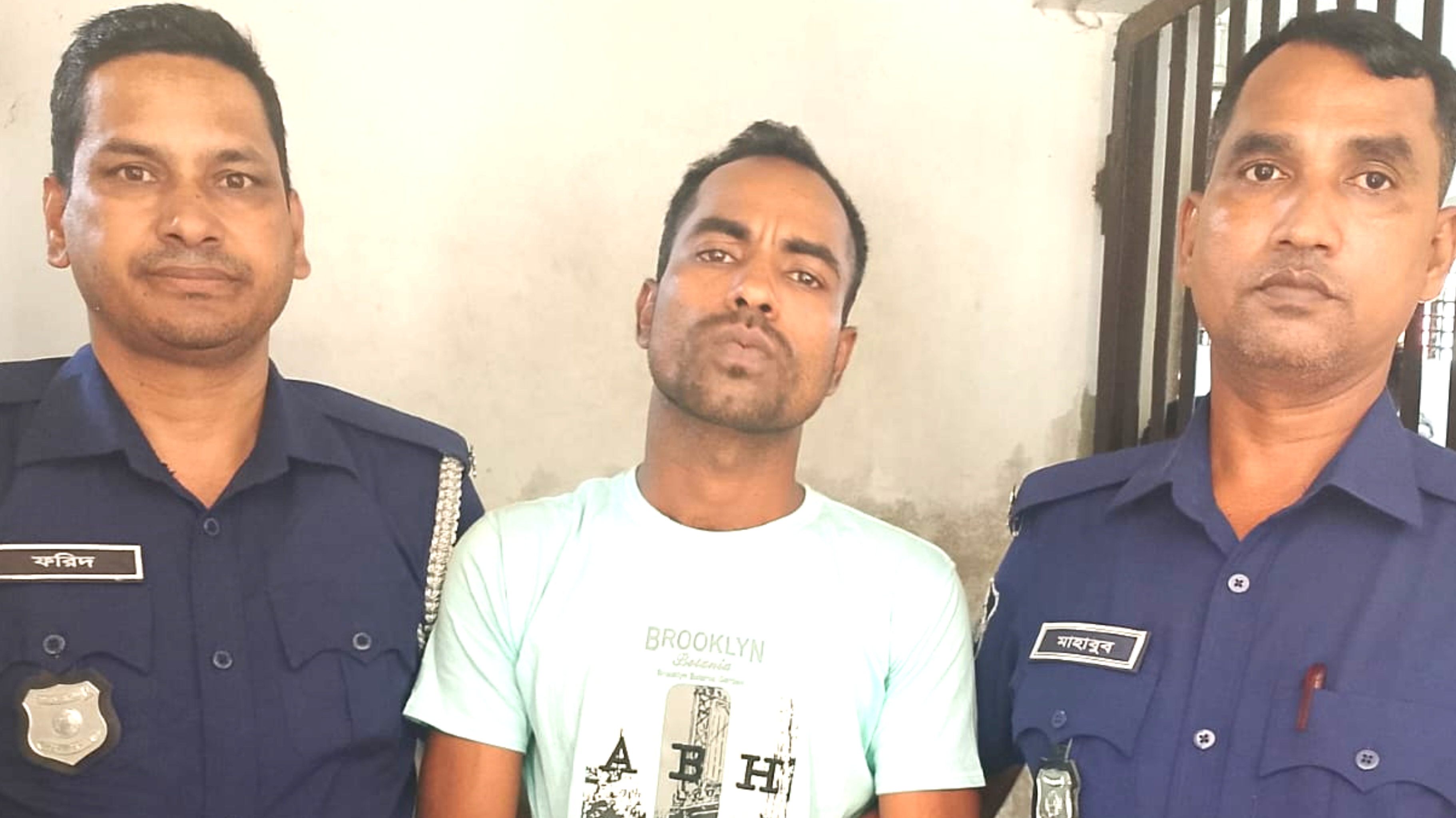 হাজীগঞ্জে পিতাকে হত্যার দায় পুত্রের যাবজ্জীবন কারাদণ্ড