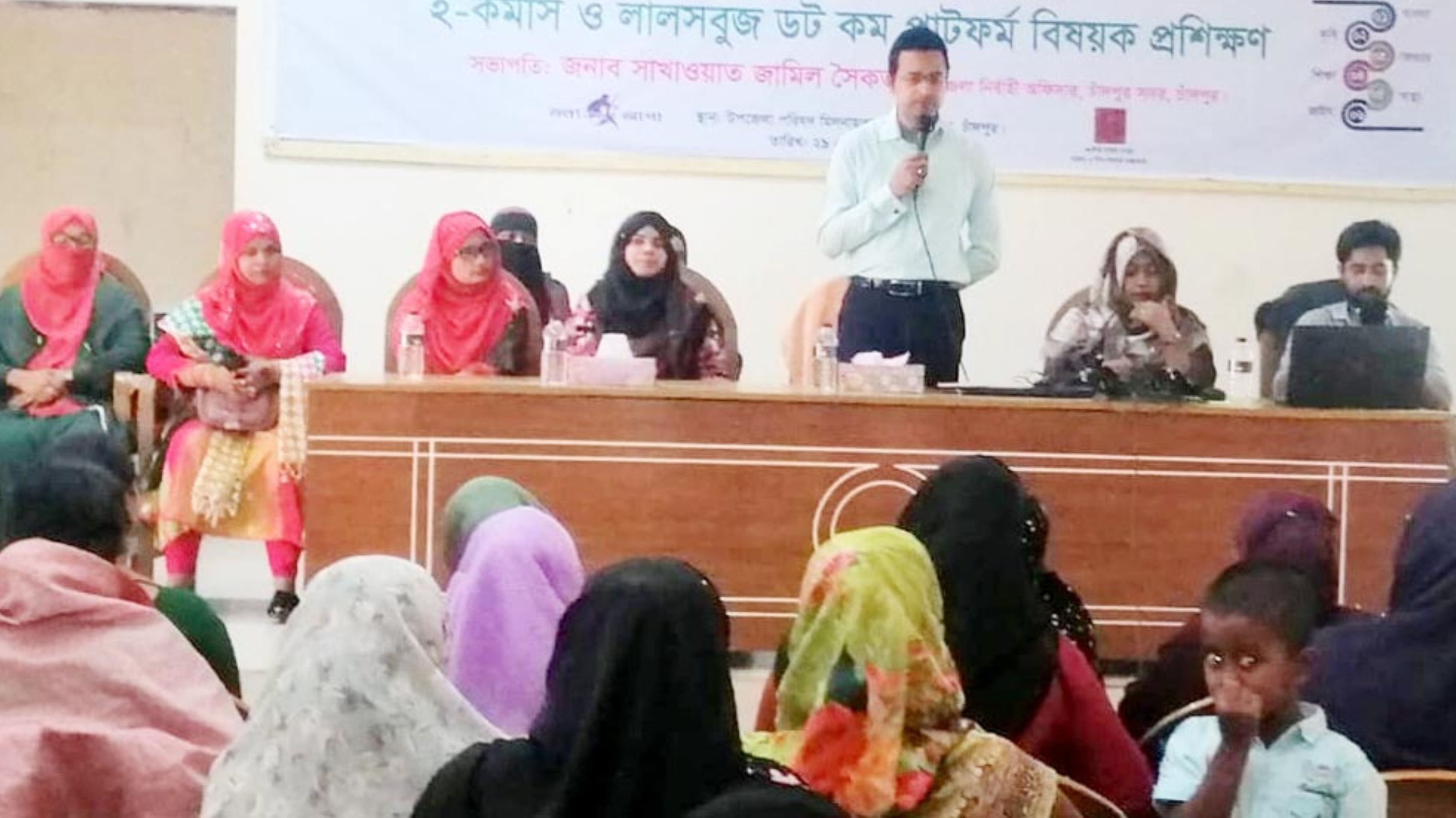 চাঁদপুর সদরে প্রশিক্ষণ পেলেন ৫০ নারী উদ্যোক্তা