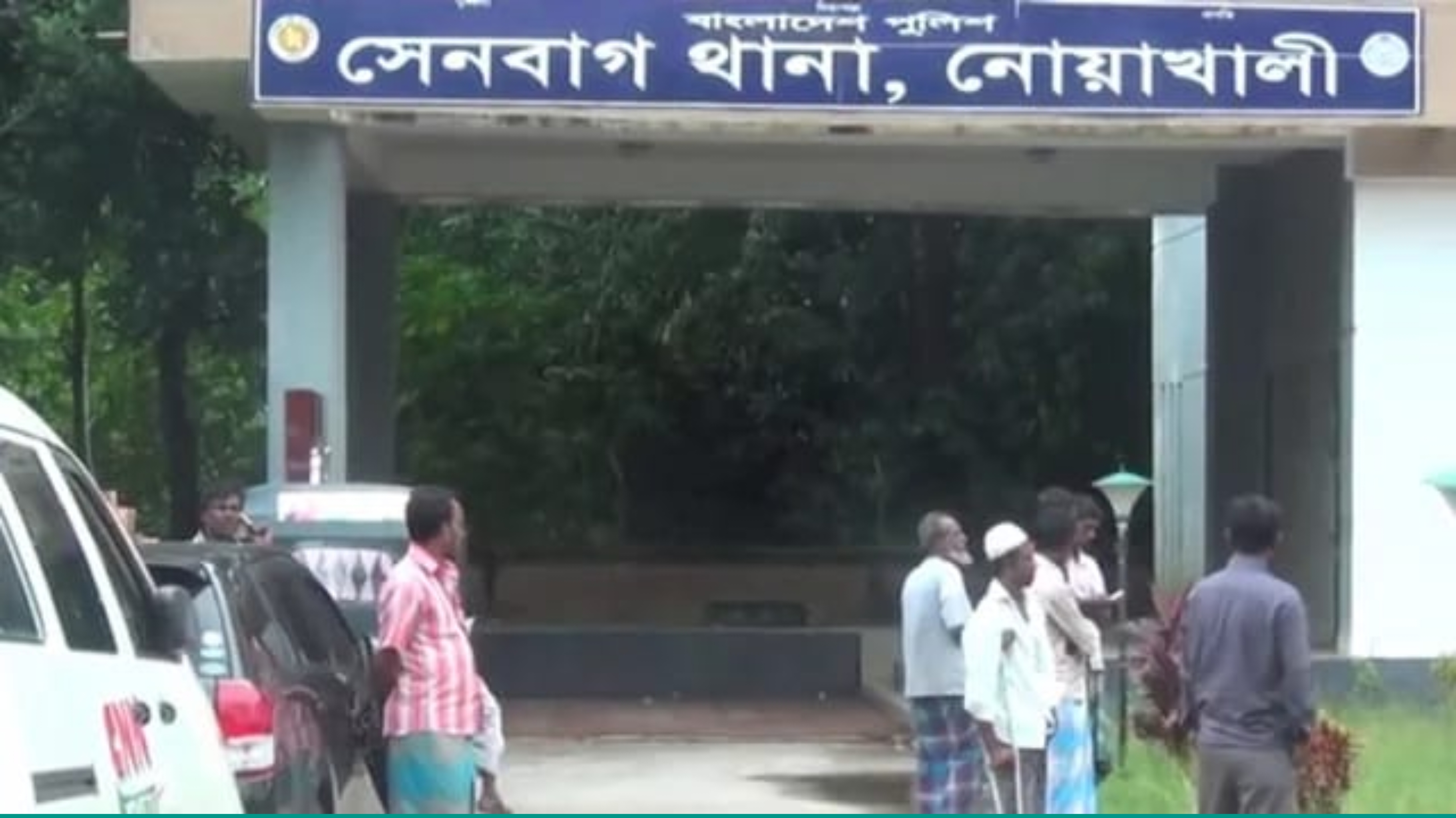 মায়ের চোখের সামনে ট্রাক চাপায় শিশুর মৃত্যু