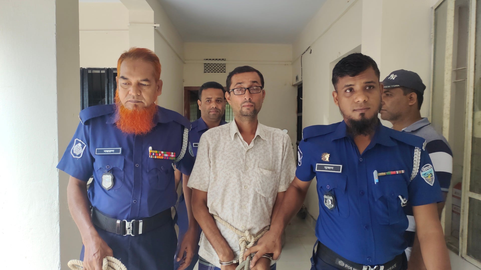চাঁদপুর কণ্ঠের অনলাইনে সংবাদ প্রকাশের পর রামগঞ্জের আলোচিত ধর্ষক মনু গ্রেপ্তার