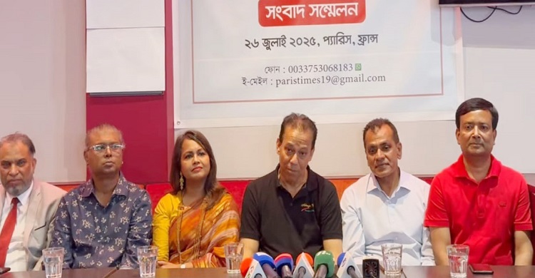 ফ্রান্সে আন্তর্জাতিক বই মেলায় প্রবাসী কবি লেখকদের মিলন মেলা
