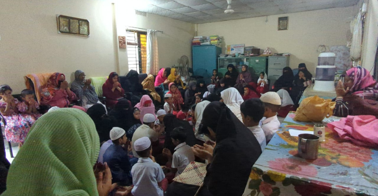 অকাল প্রয়াত শিক্ষিকার স্মরণে রেলওয়ে কিন্ডারগার্টেনে দোয়ানুষ্ঠান