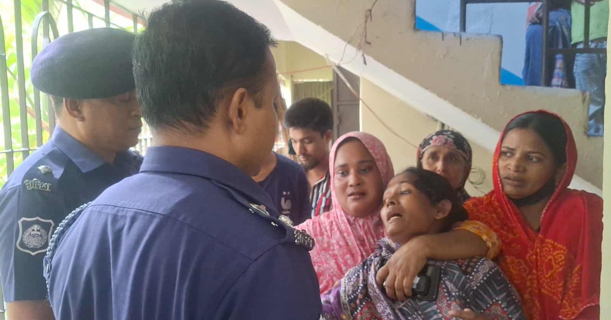 মতলবে অটোবাইক চালককে কুপিয়ে হত্যা।। আটক তিন
