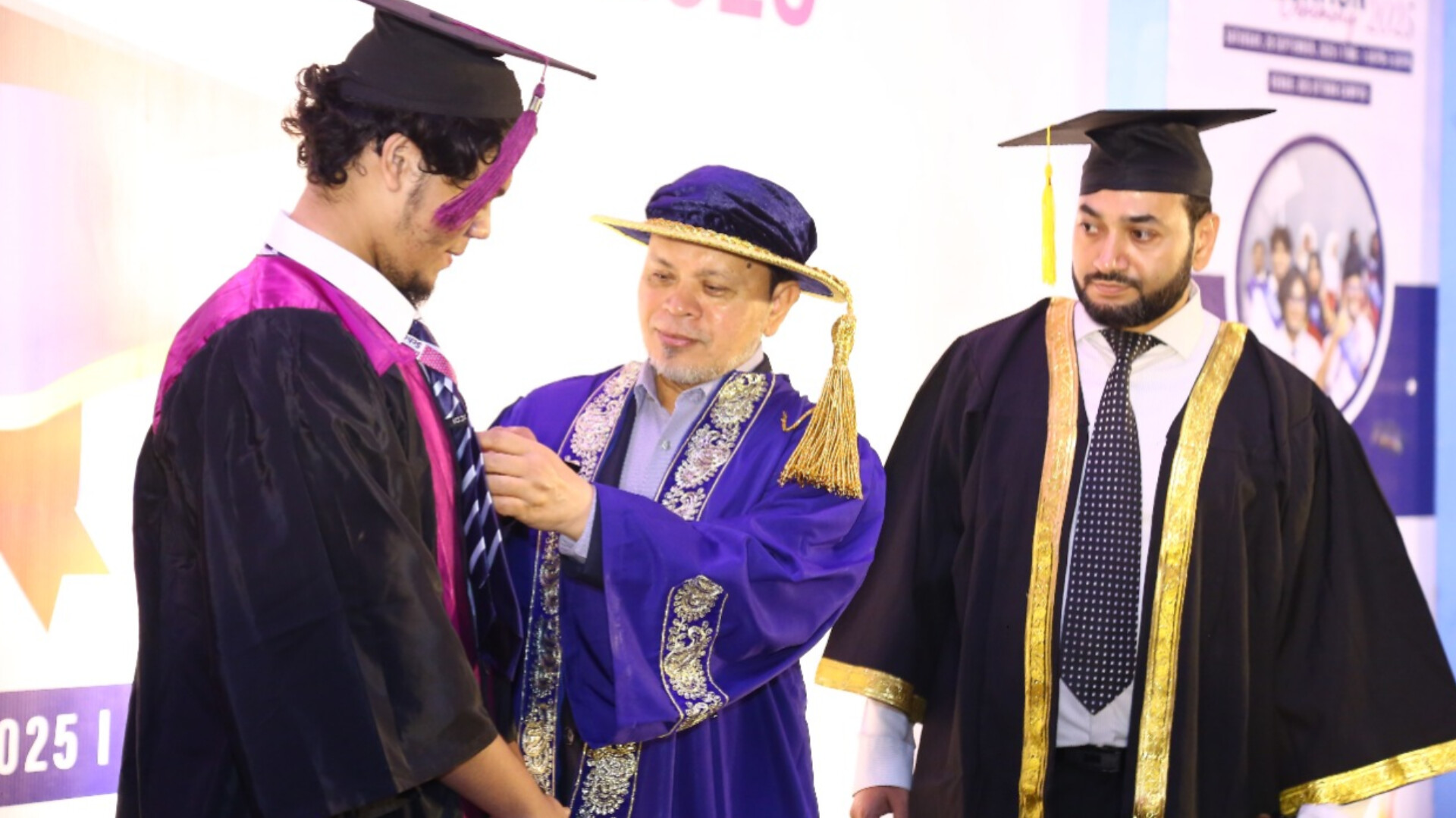 ড্যাফোডিল ইন্টারন্যাশনাল স্কুলে ‘গ্র্যাজুয়েশন সেরিমনি ২০২৫’