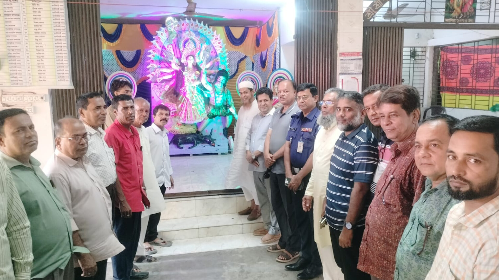 মতলব উত্তরে হিন্দু ধর্মাবলম্বীদের সঙ্গে বিএনপি নেতাদের মতবিনিময়