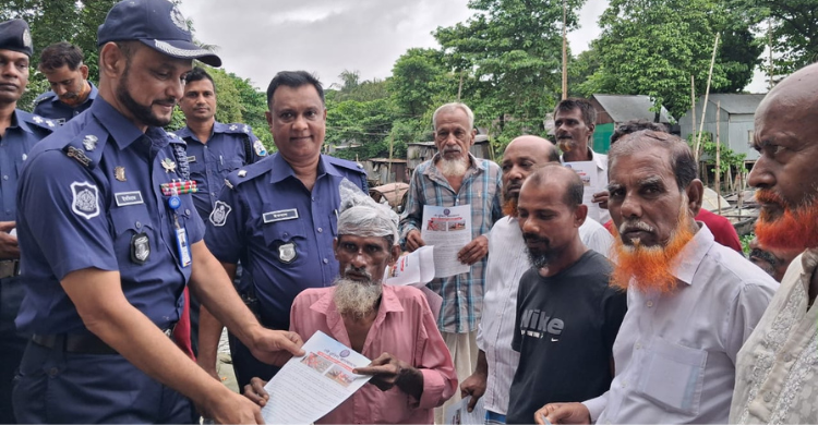একাধিক পথসভায় জেলেদের প্রতি জেলা টাস্কফোর্সের সচেতনতামূলক বার্তা