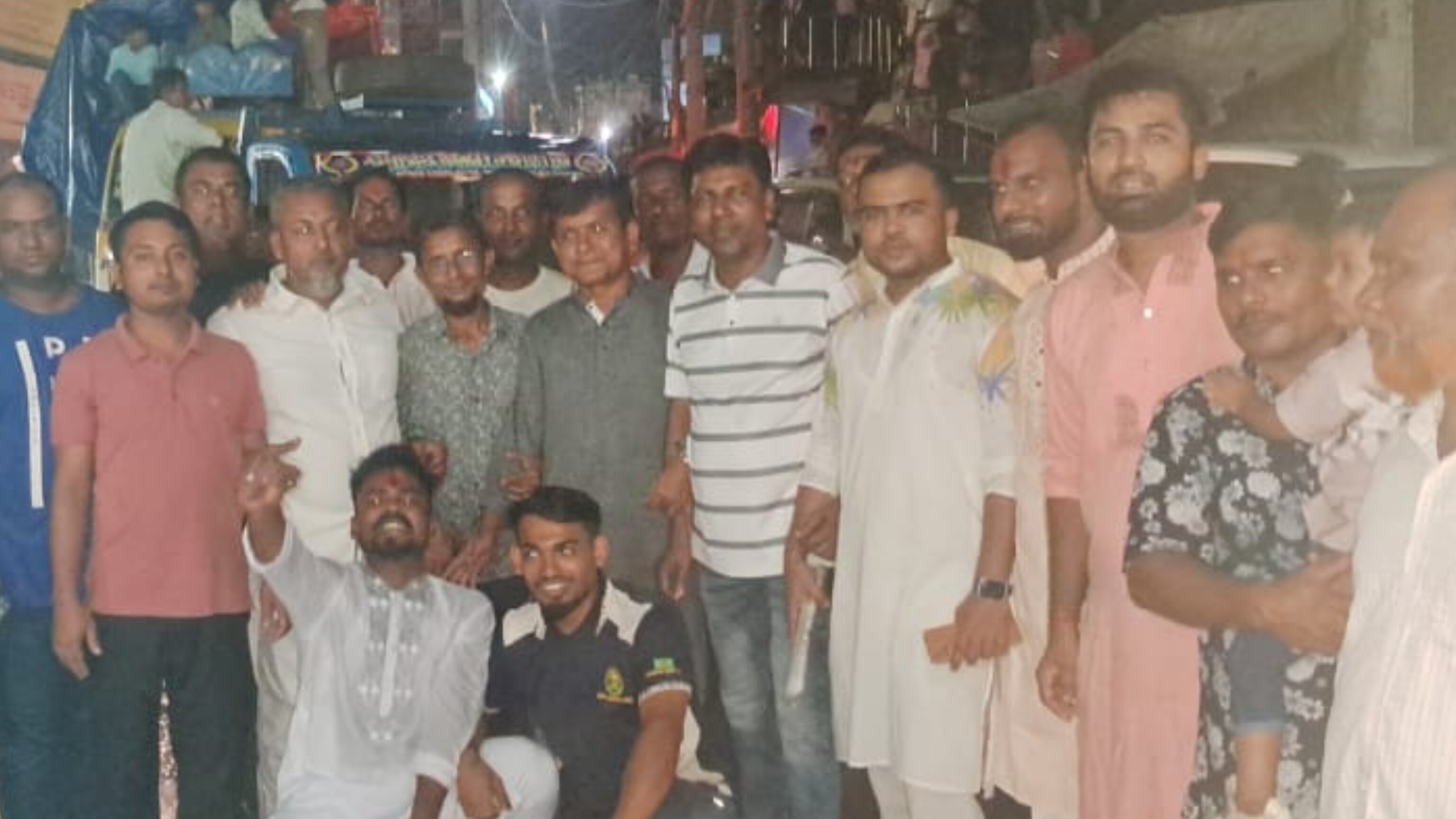 হাসি আনন্দে নেচে গেয়ে দশমীতে দুর্গা মাকে বিদায় দিলো হরিজনরা