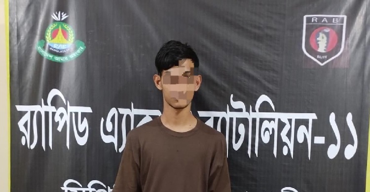 মারধর থেকে এক ব্যক্তিকে রক্ষা করায় কিশোরকে কুপিয়ে হত্যা