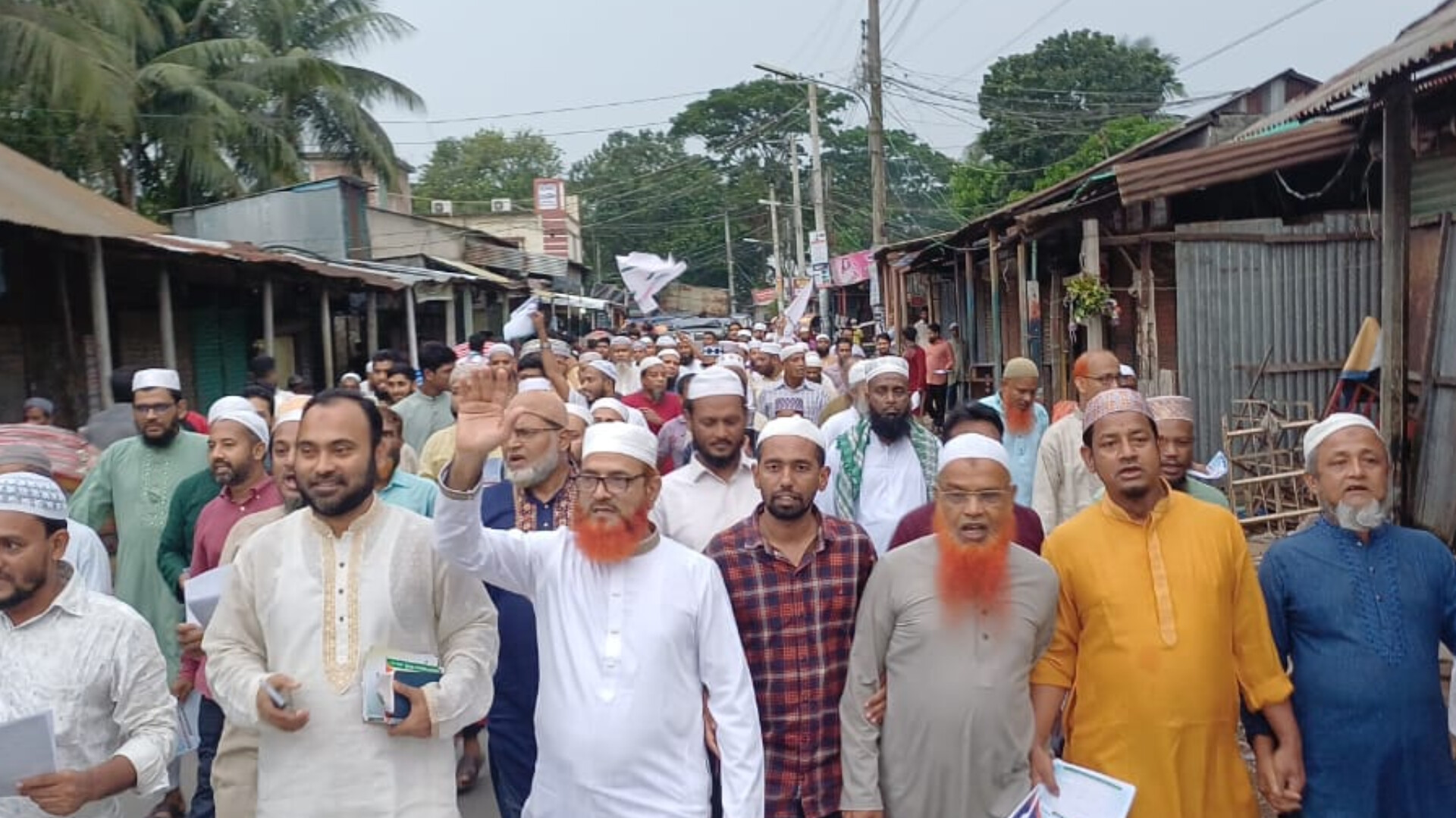বড়স্টেশন এলাকায় জামায়াত মনোনীত প্রার্থীর গণসংযোগ
