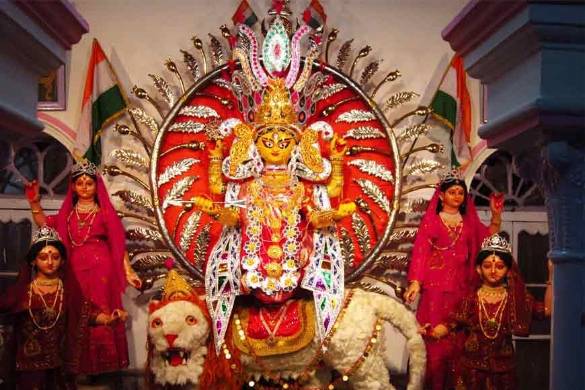 পুরাণবাজার ঘোষপাড়ায় দীপাবলি উৎসব পরিদর্শনে জেলা প্রশাসক ও পুলিশ সুপার