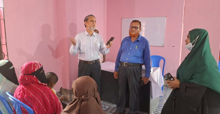 রাজিয়া পেইন্টিং বিজনেস সেন্টার পরিদর্শনে যুব উন্নয়ন অধিদপ্তর উপ-পরিচালক