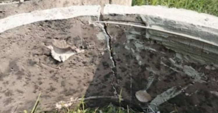 হাইমচরে জনস্বাস্থ্যের টয়লেট নির্মাণ কাজে ব্যাপক অনিয়মের অভিযোগ