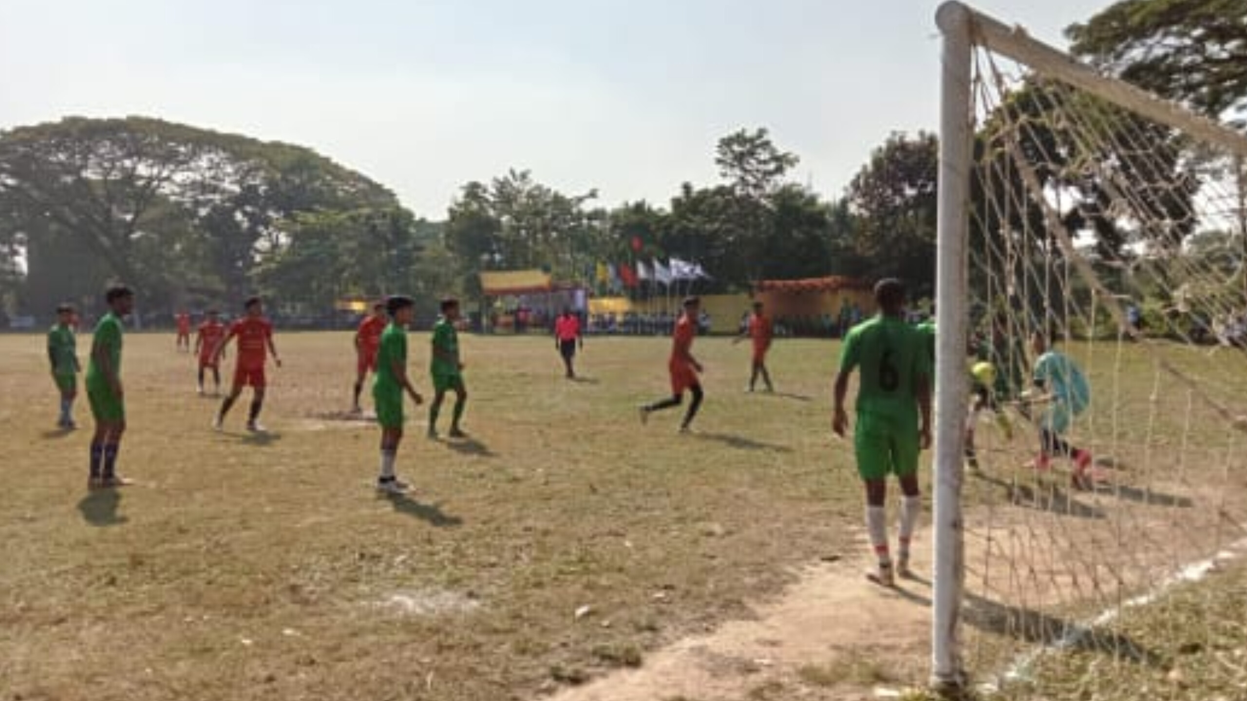 বাবুরহাট কলেজ মাঠে আন্তঃকলেজ ফুটবল টুর্নামেন্ট ২০২৫-এর ২য় রাউন্ড