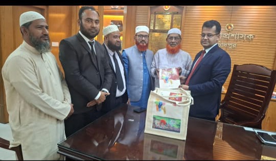 জেলা প্রশাসকের সাথে জামায়াত নেতৃবৃন্দের সৌজন্য সাক্ষাৎ