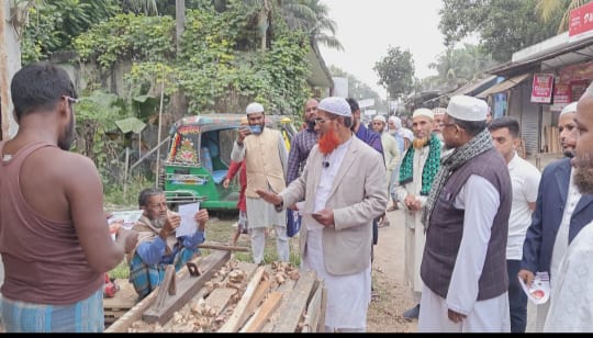 ফরিদগঞ্জে দাঁড়িপাল্লার প্রার্থী মাও. বিল্লাল হোসাইন মিয়াজীর গণসংযোগ
