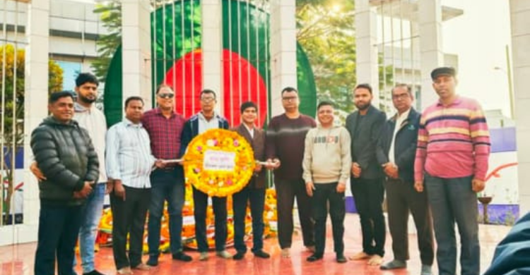 মহান বিজয় দিবসে শ্রীমঙ্গল প্রেসক্লাবের শ্রদ্ধা নিবেদন