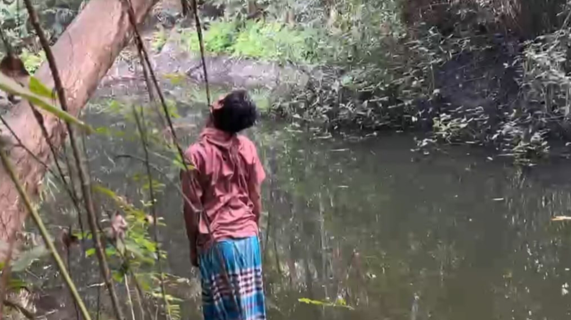 রায়পুরে নিখোঁজের ২০ ঘন্টা পর হিন্দু যুবকের ঝুলন্ত মরদেহ উদ্ধার