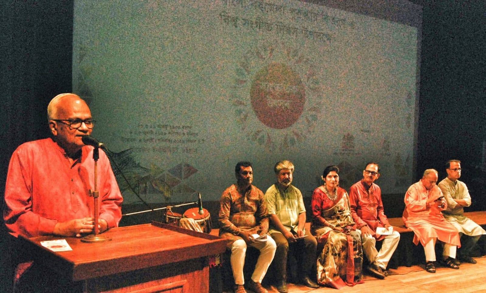 সৃষ্টি বিশ্বময় ও লন্ডন বাংলা বই মেলা পর্ষদের আয়োজনে দুদিনব্যাপী উৎসব সম্পন্ন