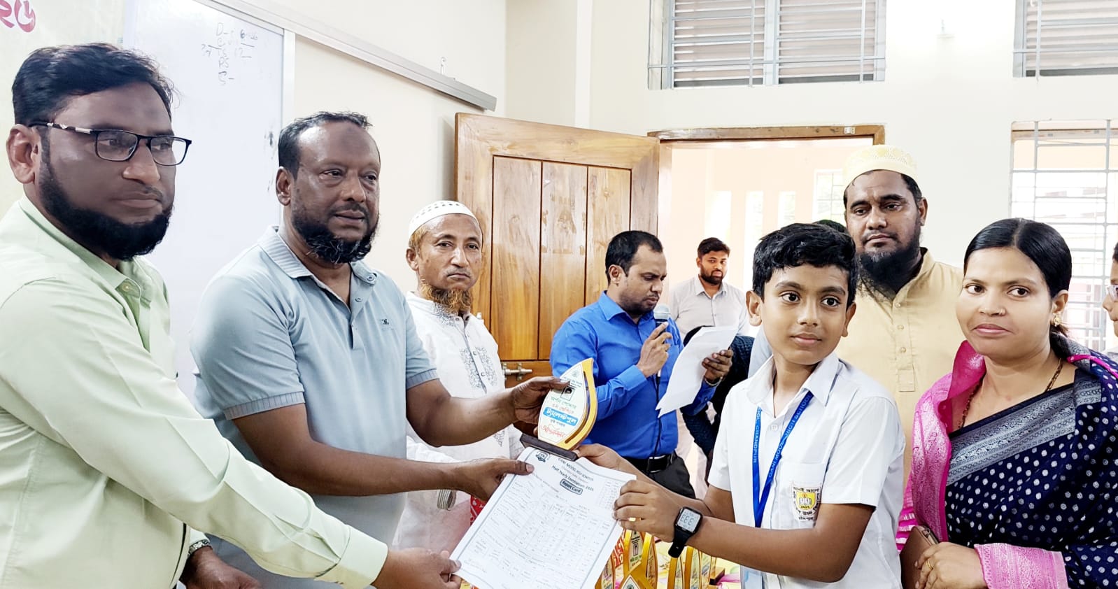 গণি মডেল উচ্চ বিদ্যালয়ে বৃত্তিপ্রাপ্তদের সংবর্ধনা ও অভিভাবক সমাবেশ
