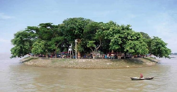 আজ মেঘনা-ডাকাতিয়ার মিলনস্থলে লঞ্চডুবির ভয়াল স্মৃতির দিন