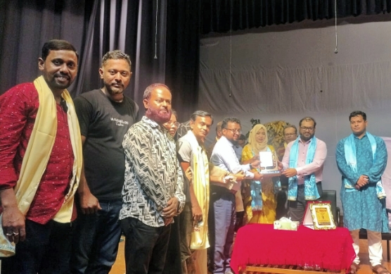 নাট্যকর্মী ও শিল্পীদের মিলনমেলায় পর্দা নামলো ১০ দিনব্যাপী উৎসবের