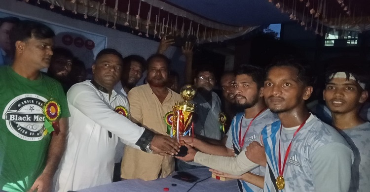 বহরিয়ায় সুমন আহমেদ সমর্থক পরিষদের আয়োজনে প্রীতি ফুটবল ম্যাচ