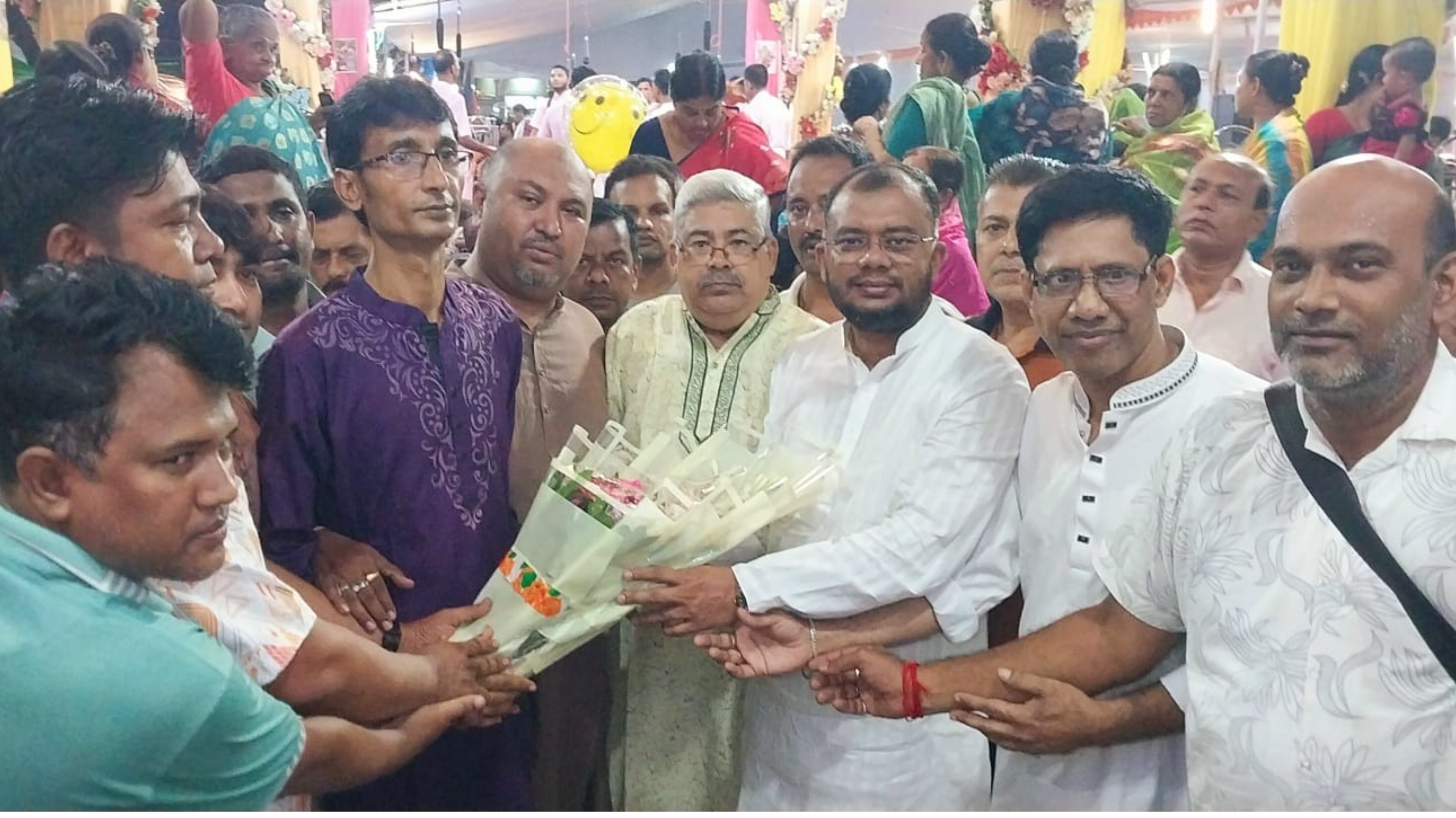কুমিল্লায় রাজ-রাজেশ্বরী কালী মন্দিরে ২৪ প্রহরব্যাপী মহানামযজ্ঞ চলছে