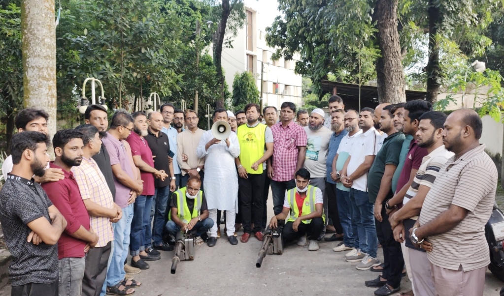 ডেঙ্গু প্রতিরোধে জেলা যুবদলের সপ্তাহব্যাপী পরিচ্ছন্নতা অভিযান শুরু