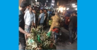 অভিভাবকহীনতায় চাঁদপুর শহরের পুরোটাই হকারদের দখলে