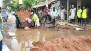 হাইমচরে ইসলামী আন্দোলনের সড়ক মেরামত